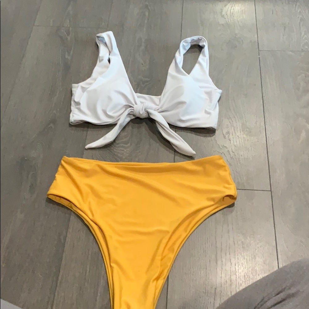 High waisted bikini set